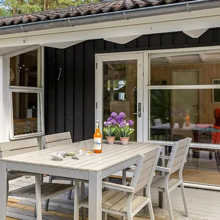 Naninja - 924m From The Sea By Interhome Feriehus