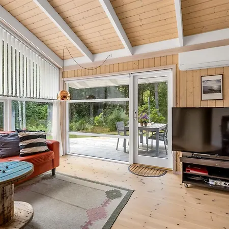 Naninja - 924m From The Sea By Interhome Feriehus